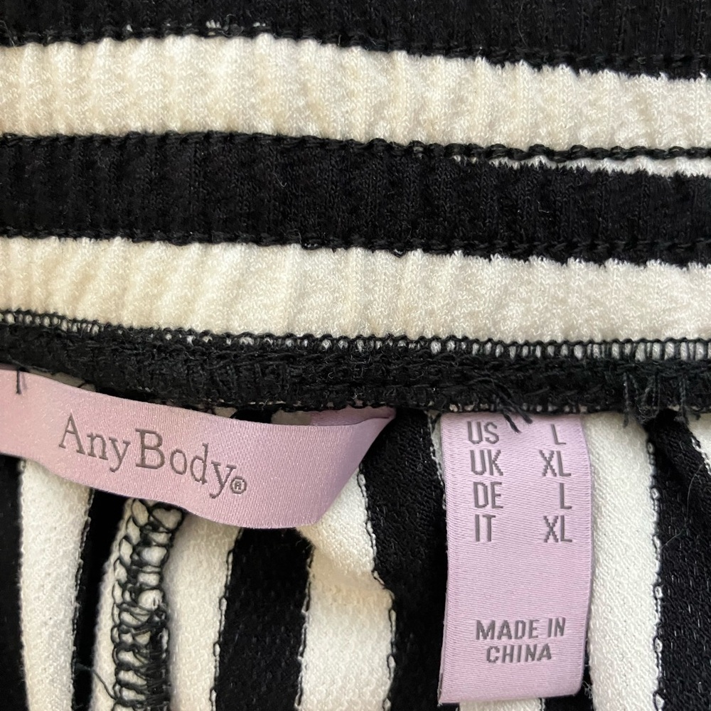 ANYBODY Pants Women’s Sz L Black And White Stripe Pull On Elastic Waist Casual - Picture 4 of 9